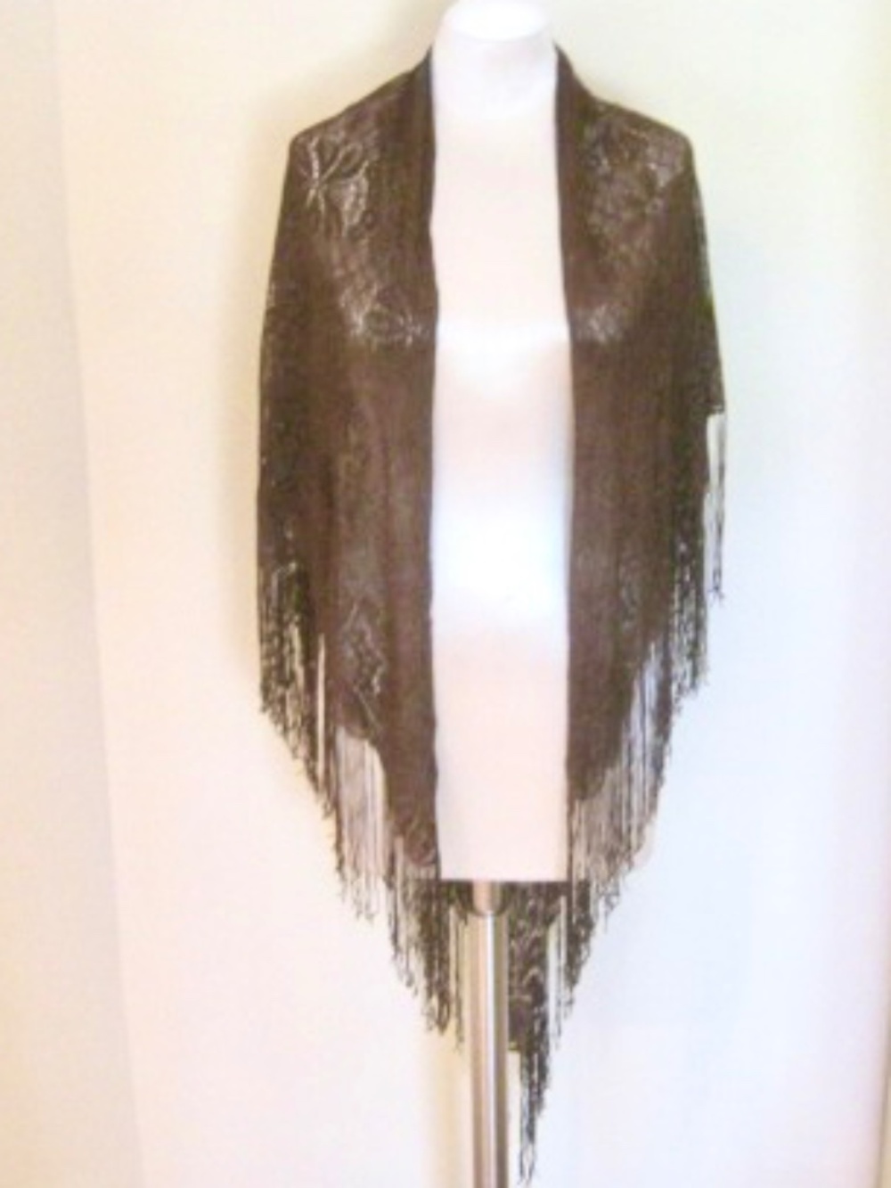 Vintage Lace Triangle Shawl
